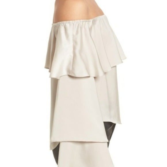 💕SALE💕 Leith Off the Shoulder Ruffle Top - Picture 3 of 9